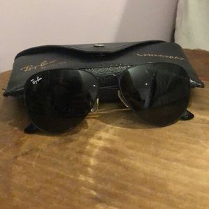 Black Aviator Ray-Ban Sunglasses